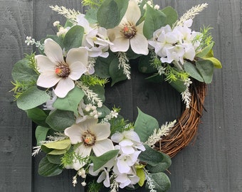 Magnolia and hydrangea wreath, spring wreath, for your front door, sprind