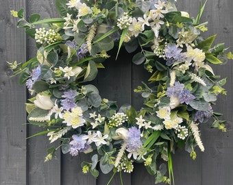 Tulip wreath, with cream tulips, eucalyptus, fern, berries, astrantia, star flower, grass, winter wreath, all year around wreath, spring