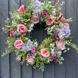 Spring wreath, spring wreath for your front door, with roses, hydrangeas, daisy’s, berries, eucalyptus, artificial wreath, door wreath