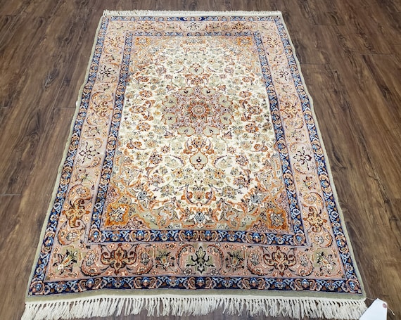 Persian Rug 3' 6 X 5' 4, Highly Detailed Top Quality Persian Carpet, Kork  Wool on Silk Very Fine Oriental Floral Medallion Traditional Rug 