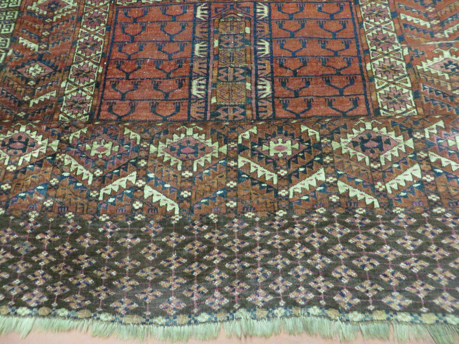 Hatchli Rug 4' X 5' Antique Handmade Fine Tekkeh Turkoman Engsi Hatchli 4 Seasons ...