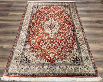 Persischer Seidenteppich 150x200, Seide auf Seide, Florale Medaillon Vögel, Gebrannte Orange Creme, Hoher KPSI Feiner Vintage Authentischer Orientteppich
