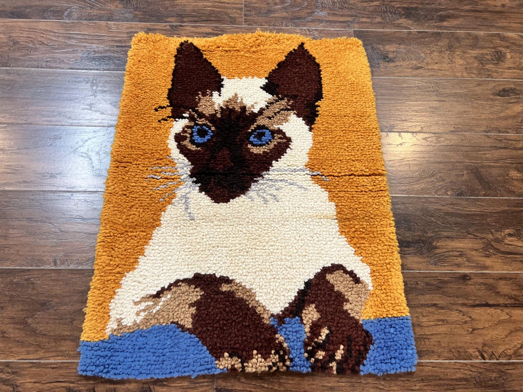 Small Shag Rug Small Shag Rug With Siamese Cat Pictorial, 2x3 Ft Rug, Wool, Vintage ...