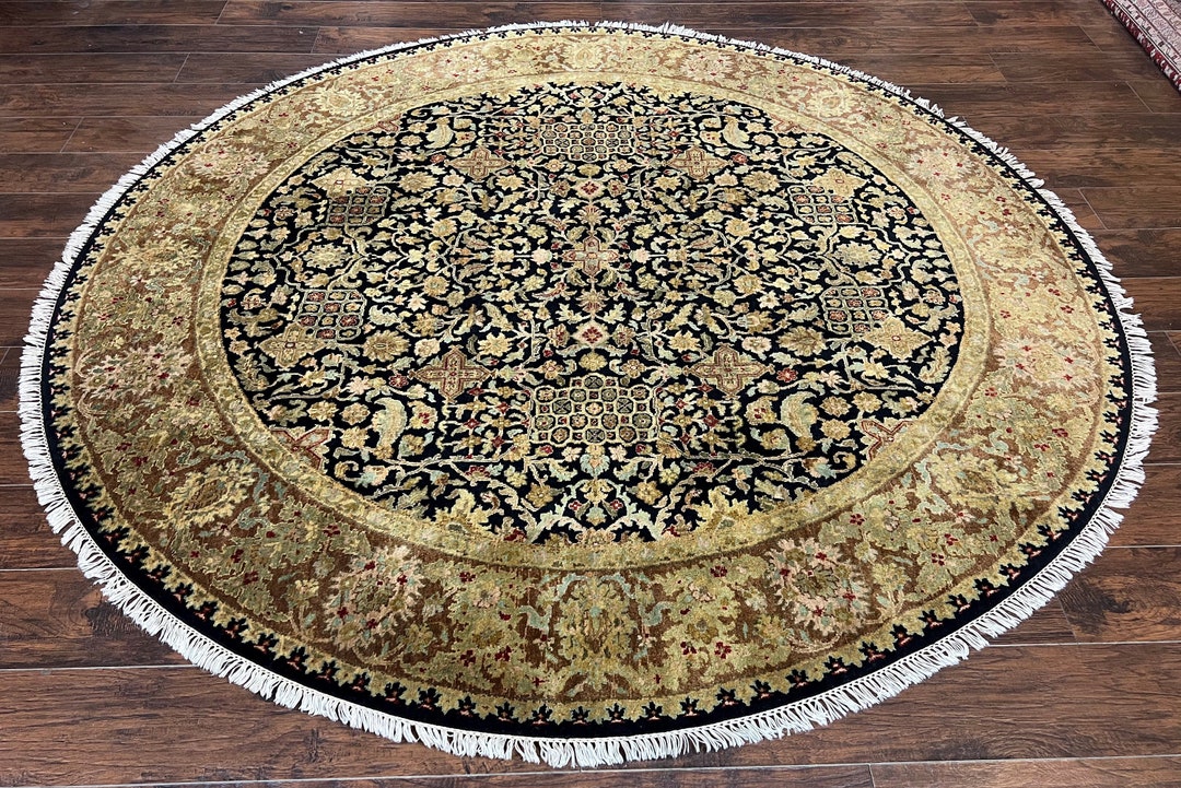 Indo Persian Round Rug 8x8 Ft, Vintage Hand Knotted 8 Ft Large Round