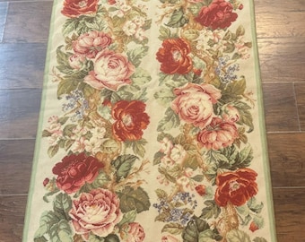 Kleiner Nadelteppich 70 x 120 cm, Floral, Vintage