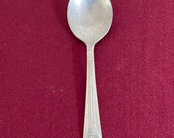 Details about   4 Wm Rogers 1939 Imperial Pattern Silverplate Flatware Place/Oval Soup Spoons 