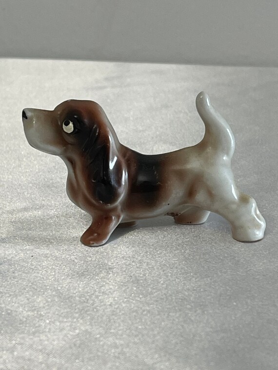 Ceramic basset hound figurines Clearance