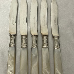 Landers, Frary & Clark Ætna Works Fruit Knives