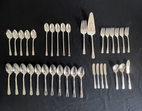 Silver plated silverware set best sale