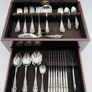 47pc Vintage Silver Plate Flatware Set by Oneida, Royal Grandeur pattern
