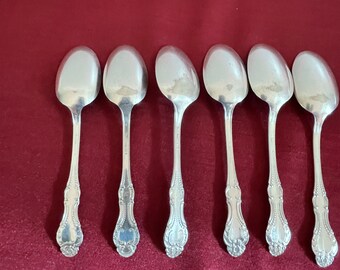 S Carlton silverplate  rogers Oval Soup Dessert Spoon 