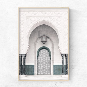 Printable Moroccan door photo, Islamic architecture poster, neutral Arabic wall art, white and green Marrakech mosque print digital Download