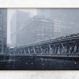 Download printable photo Chicago winter train black and white digital print