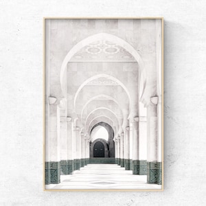 Printable Moroccan door photo, Islamic architecture poster, neutral Arabic wall art, white and green Marrakech print digital Download