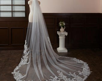 Cathedral Lace Veil, Chapel Wedding Veil, Vintage Singer Tier Veil,  Leaf Wedding Veil, Lace Embroidery Veil, Celestial Bridal Veil