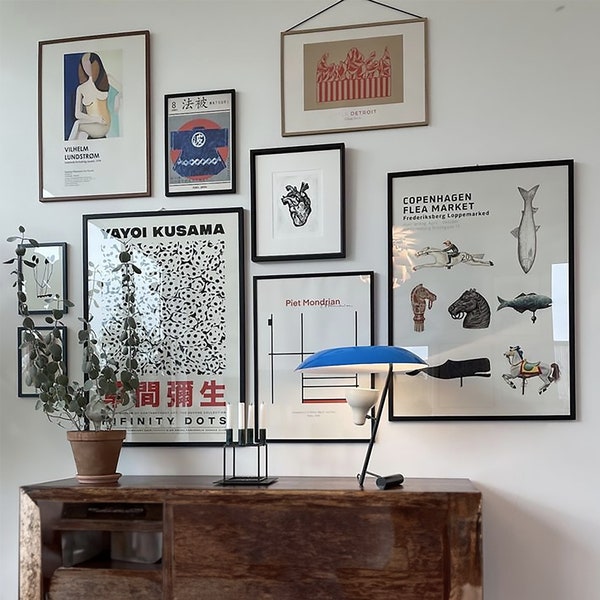 Conjunto de interiores ecléctico - Collage curado para una sala de estar / Edición curada - Mondrian - Lundstrom / Varios artistas - Juego de 7 - Seven Arts