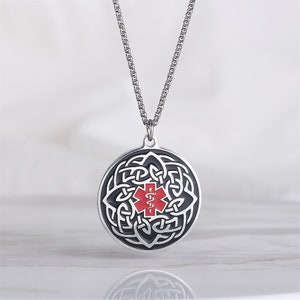 Collier d'alerte médicale celtique personnalisé pour hommes et femmes avec gravure gratuite, identification d'urgence personnalisée des allergies étiquette de chien bijoux médicaux