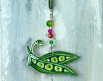 Multi-colour Peas in a pod Decoration