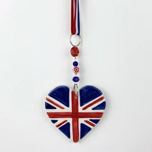 Adorno colgante de cerámica con forma de corazón de la Union Jack, hecho a mano, para San Valentín, con la bandera británica.