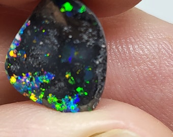 4.20ct. Boulder opal. Natural opal. Australian opal. 13x10mm.