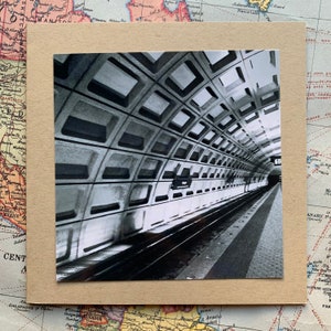Metrô de Washington DC - cartão 5x5 preto e branco em branco