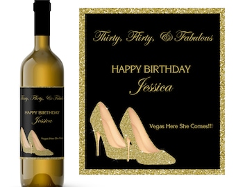 Oro tacones altos etiqueta de vino de cumpleaños personalizado / hito cumpleaños etiqueta de vino para ella / vino de cumpleaños personalizado / regalo de cumpleaños vino favor