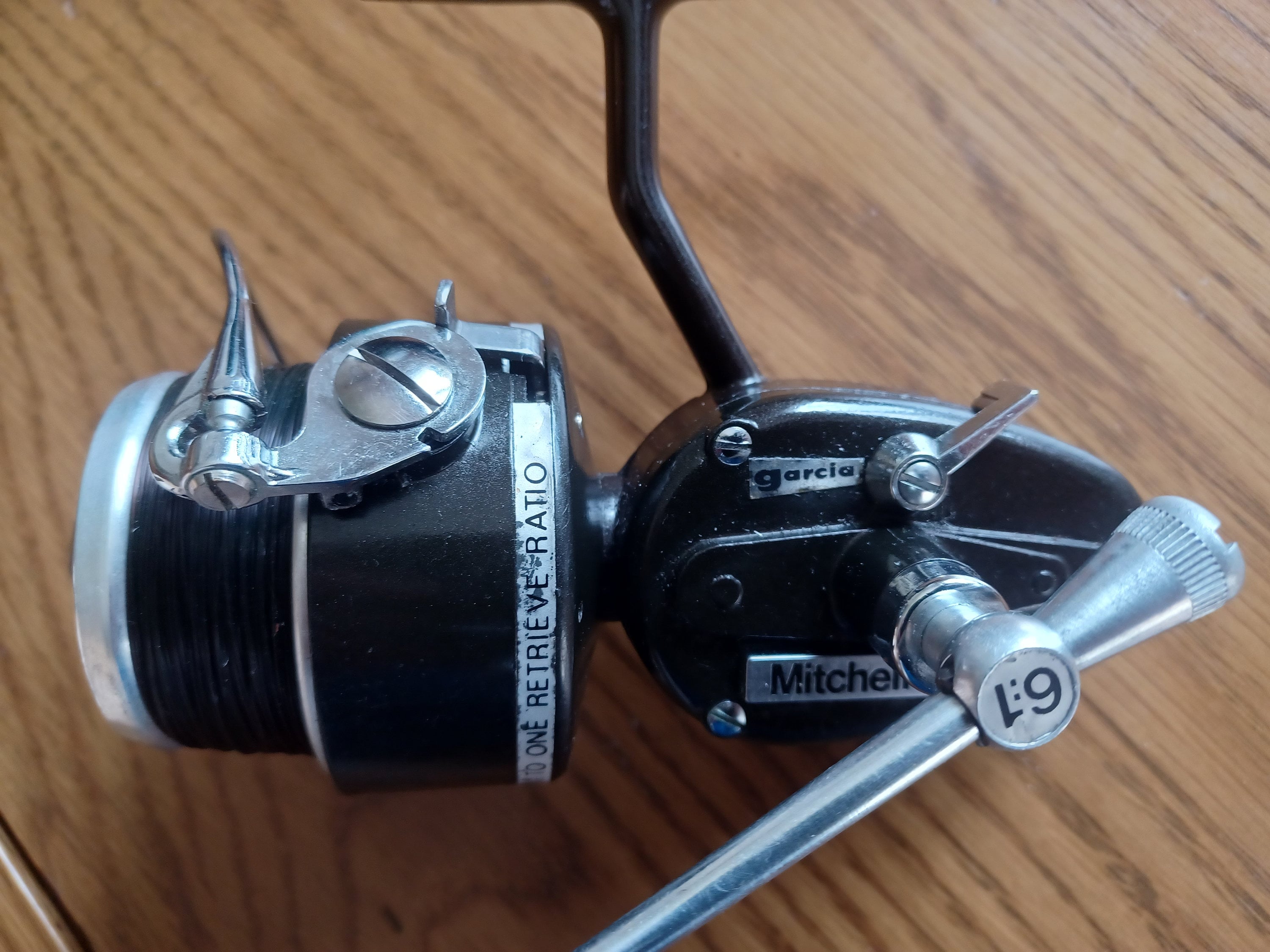 Vintage MITCHELL 300 Spinning Spin Fishing Reel.made in FRANCE 