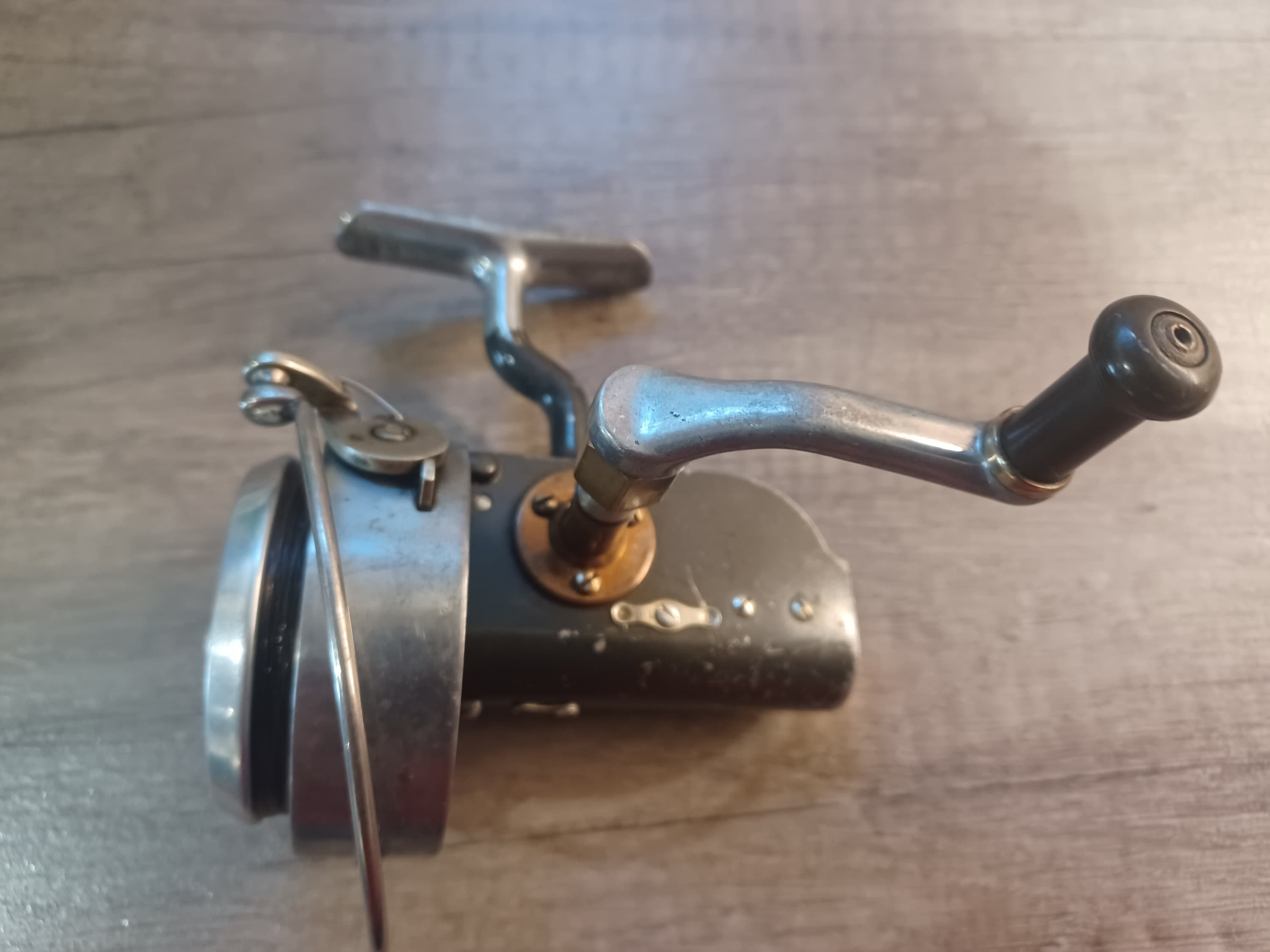 A Vintage Hardy Altex No 2 Mk 5 Spinning Reel With Constant Anti Reverse  Circa 1945 1951 -  Canada
