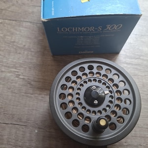 daiwa 732 fly fishing reel LVSTSF1000S-P Luvias ST Spinning the reel features enhanced rigidity and smooth operation for superior feel and control during casts and retrieves Vintage Daiwa 732 fly fishing