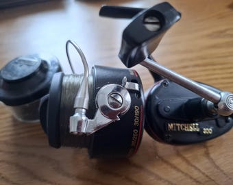 Vintage - Daiwa - Left Handed - Spinning Reel - Blue #406A - Etsy Vintage - Daiwa - Left Handed - Spinning Reel - Blue #406A - Etsy