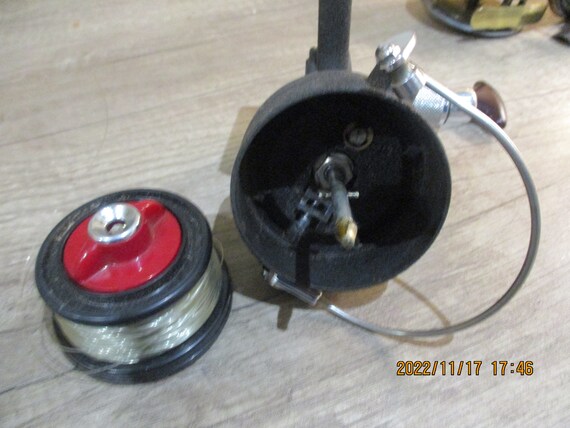 Moulinet De Pêche DAM Quick 220 – Fabriqué En Allemagne De L'Ouest – Vintage – Eau Douce