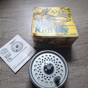 best box to hold muskie tackle Monster Box, 100 Lures Avet Reel Model:MXL G2 6/4 as detailed below deep diver Blaze Fishing Gear -