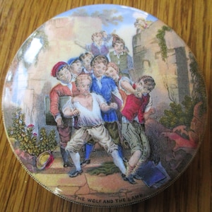 Victorian Pratt Ware Pot Lid &#39;The Wolf and the Lamb&#39;
