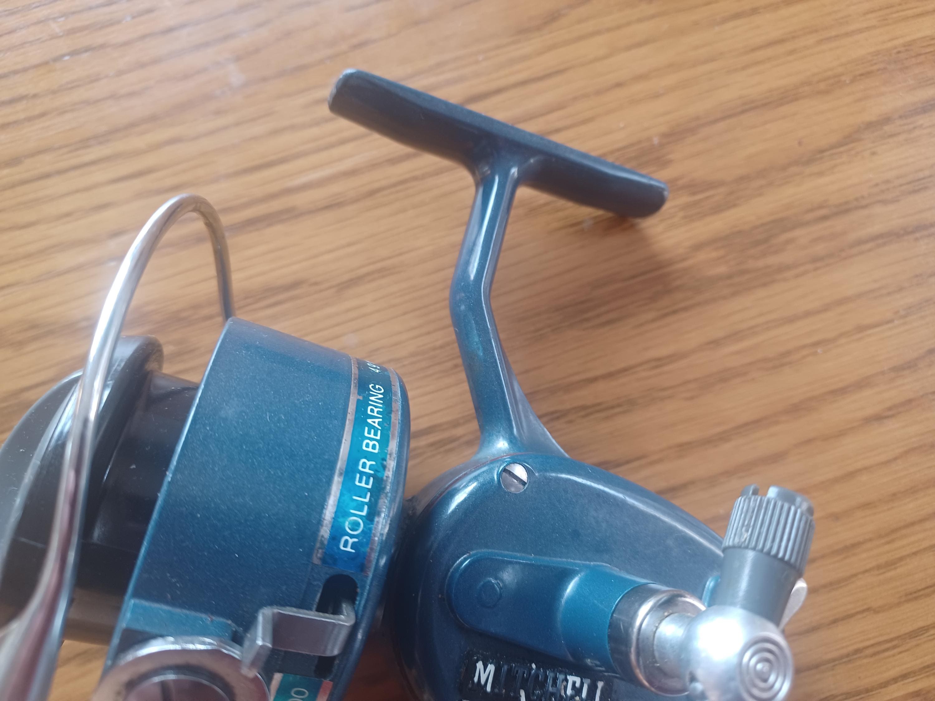 Moulinet Toupie Vintage Mitchell 410A – Bon état De Fonctionnement – France