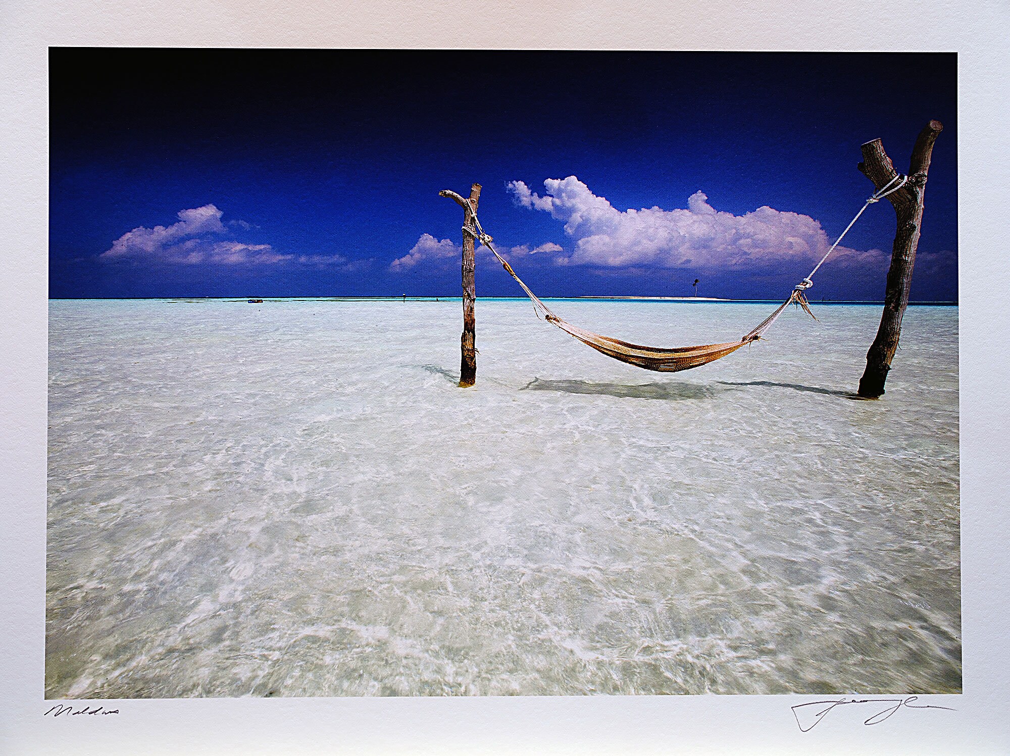 good vibes floating hammock
