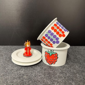 Set (2 st.) RAIJA UOSIKKINEN Arabië Finland Pamona Framboos Bes Echt Fins design