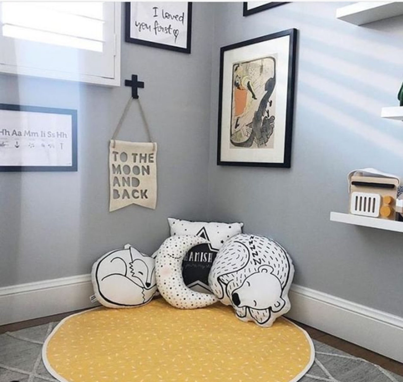 Oso blanco y negro almohada de oso vivero temático de | Etsy