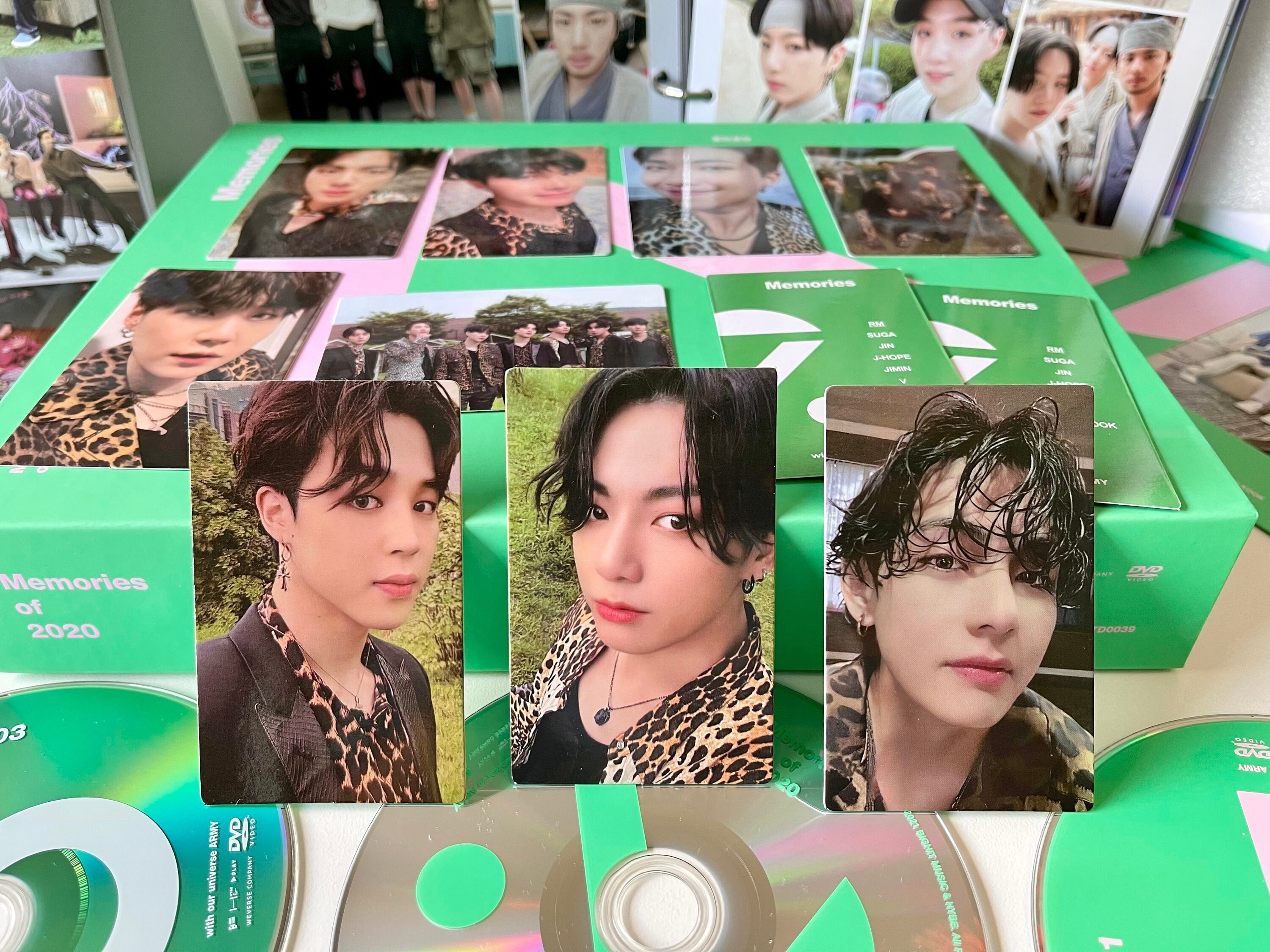 Butterful lucky event фотокарточка чонгука. Stars store lucky draw. Butterful lucky draw event. M2u lucky draw. Lucky draw buzz.