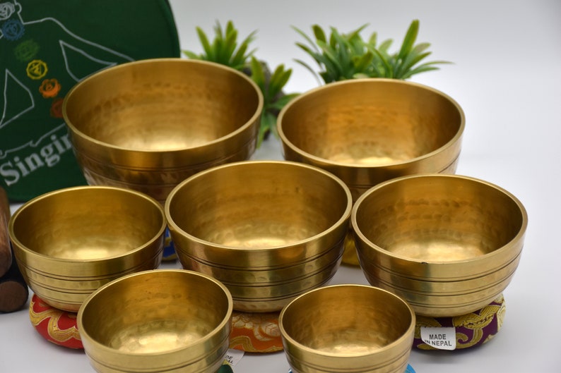Chakra Healing Singing Bowl Set of 7 Tibetan Singing Bowls Etsy