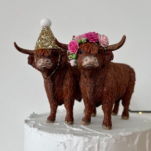 Highland Cow Bull Party Animal Cake Topper Keepsake