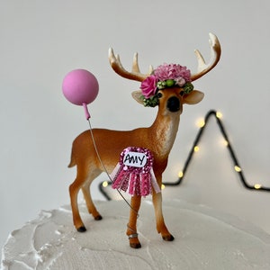 White Tailed Buck Deer Stag Party Animal Cake Topper Keepsake