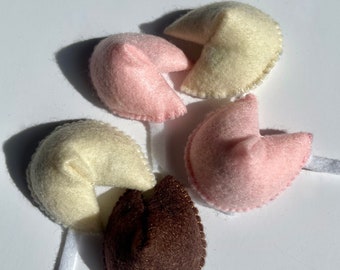 Cat Toy Fortune Cookie | Organic Catnip Toy for Interactive Play | cat toys for indoor cats, cute cat toys, natural catnip toys
