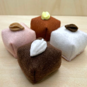 BonBon Candy Catnip Toys | Cat toys