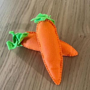 Carrot Organic Catnip Toy for Interactive Play | cat toys for indoor cats, cute cat toys, natural catnip toys