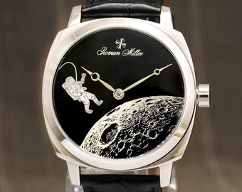 Exclusive watch Astronaut, unique rotating Spaceman, Moon wristwatch, Space Lover Gift, Artemis II