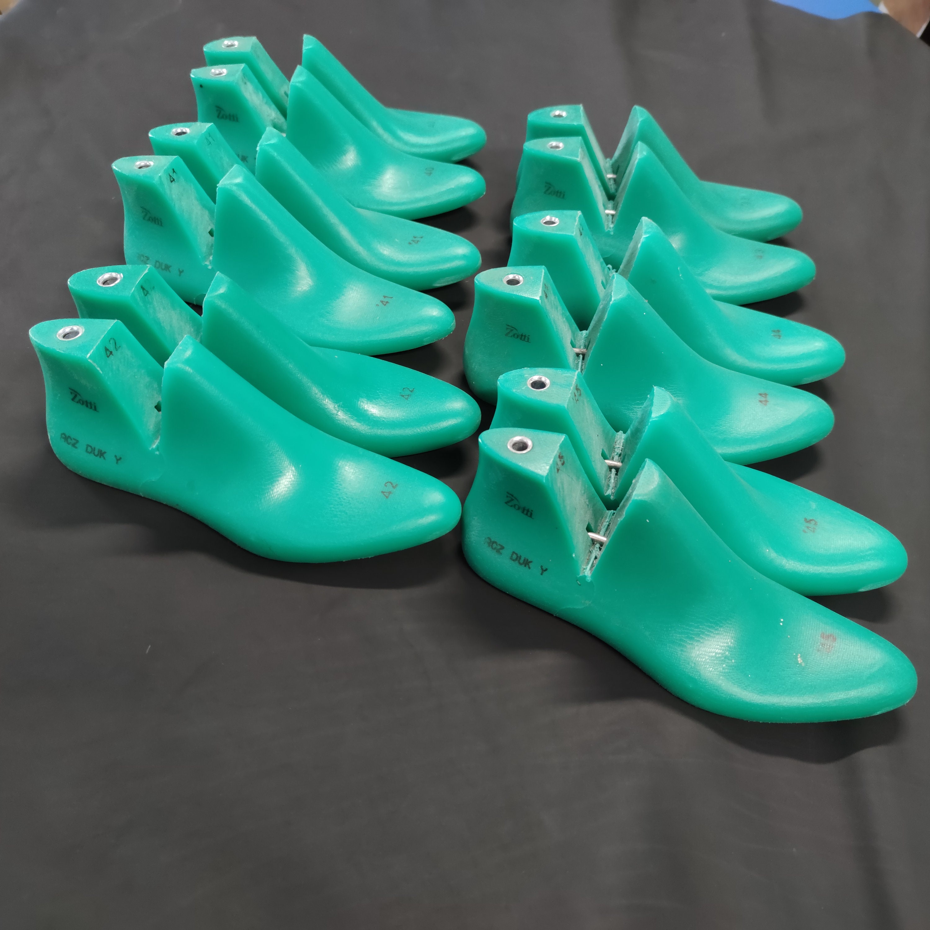 Plastic Shoe Shape Men's Winter Shoe Lasts, Plastic Shoe Mold, US Sizes