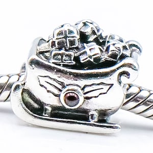PANDORA Santa&#39;s Sleigh Sterling Silver Christmas Charm Bead With Garnet Holly