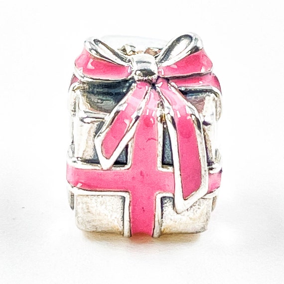 PANDORA Dazzling Daisy Fairy Sterling Silver Charm With Soft Pink Enam –  Legacy Collectors
