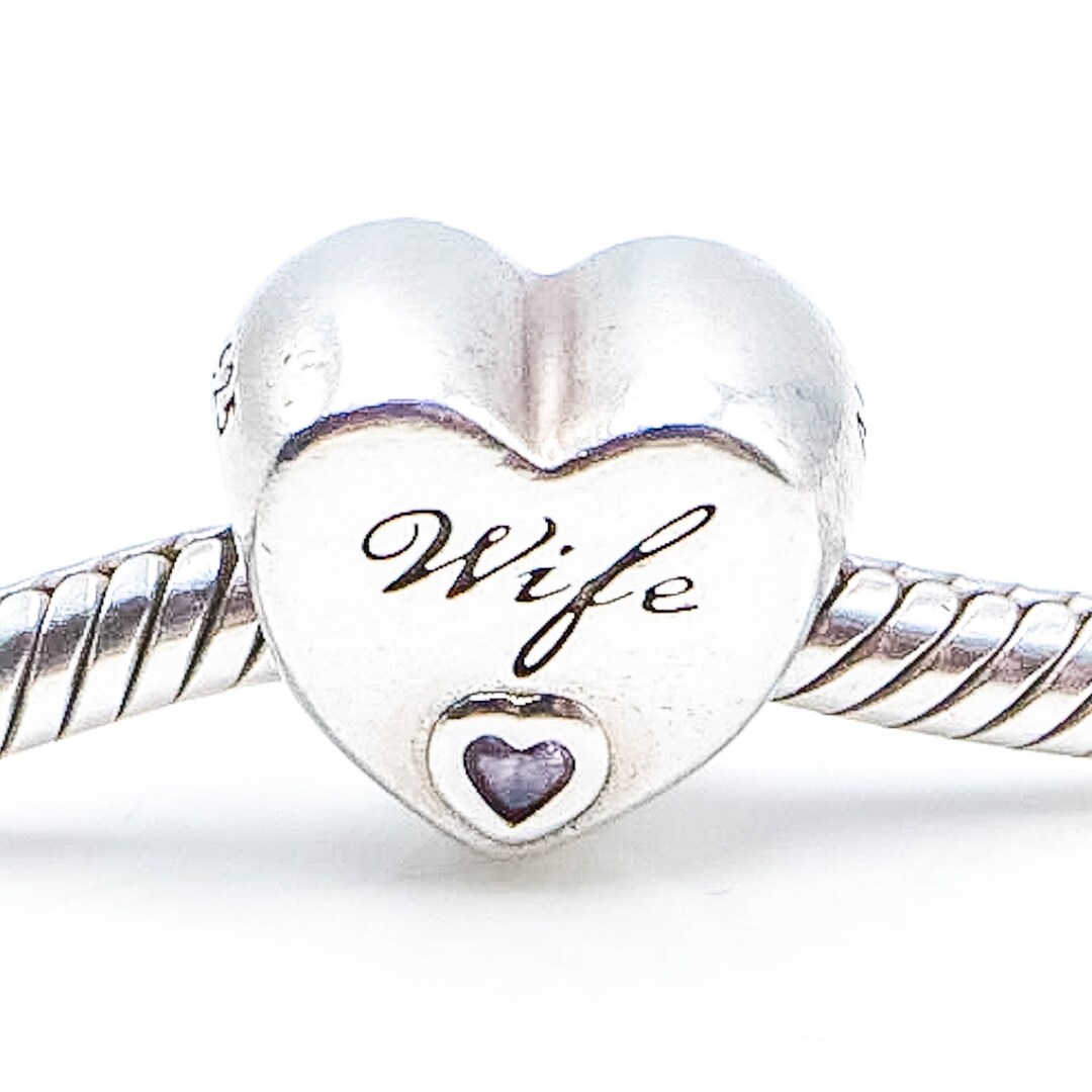Wifey pandora hotsell charm