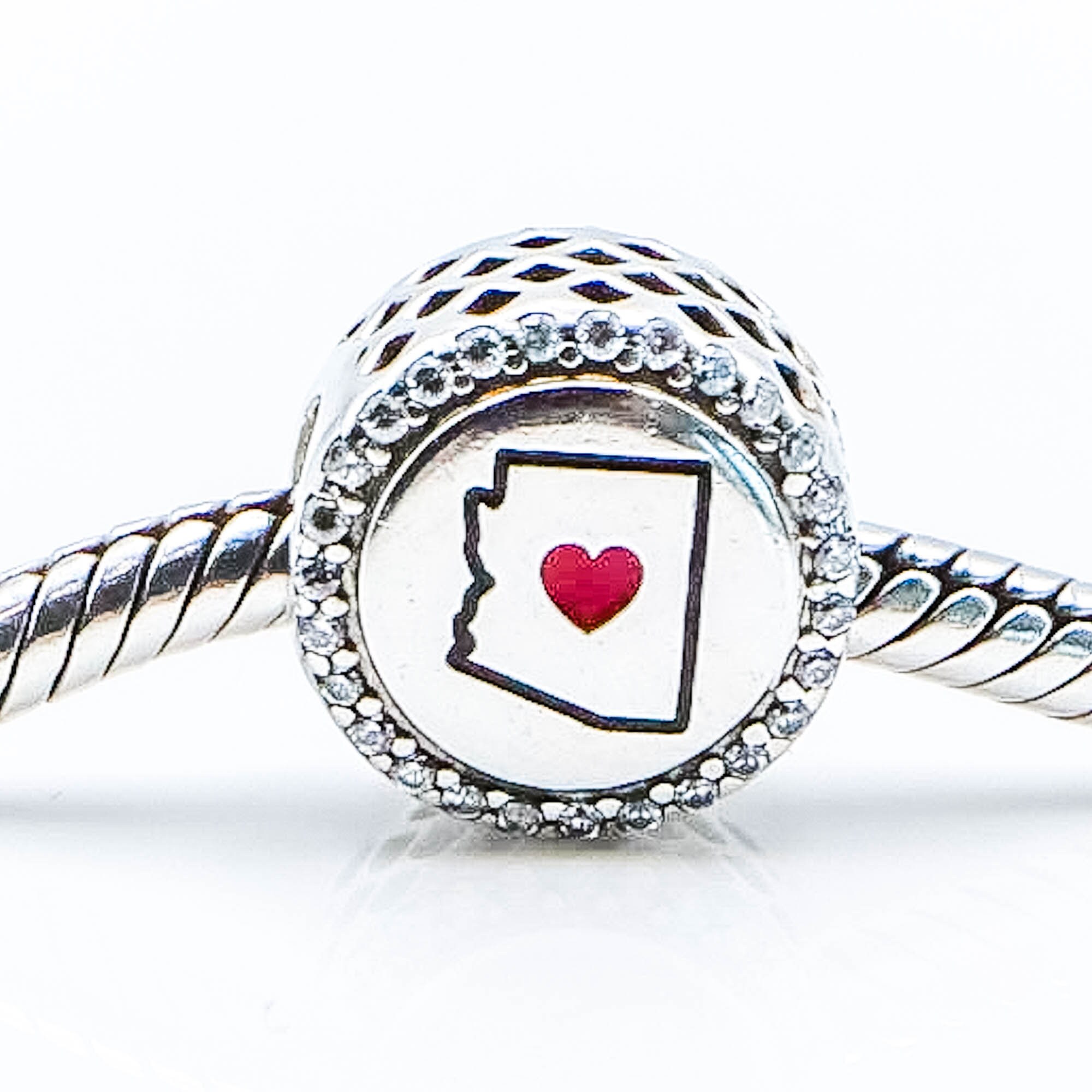 Pandora wonderful deals love charm